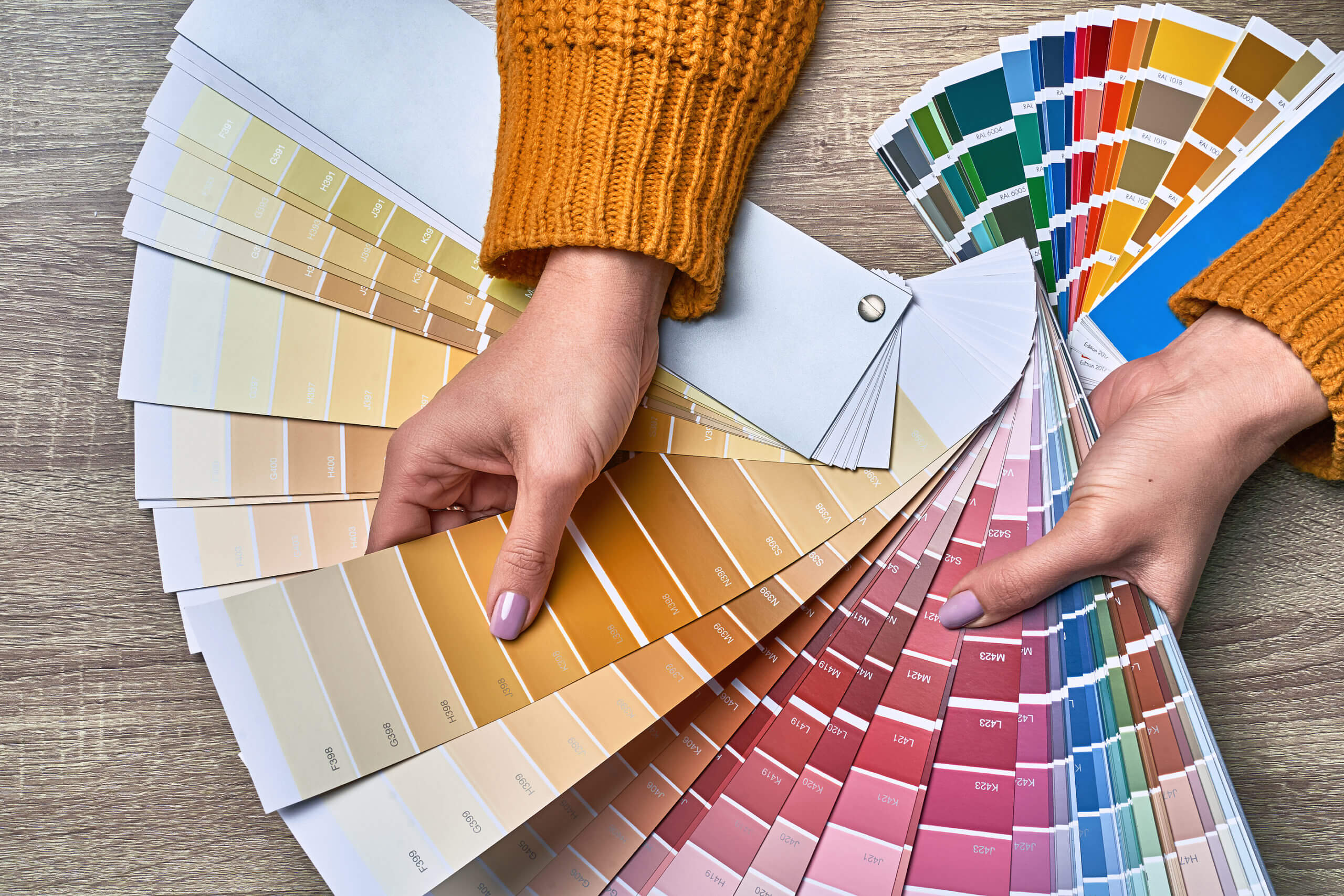Choosing the Right Paint Colors for Your Home